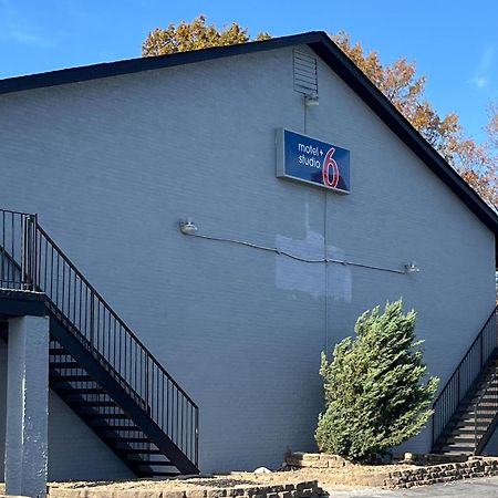 Studio 6 Suites Hurricane, Wv Екстериор снимка