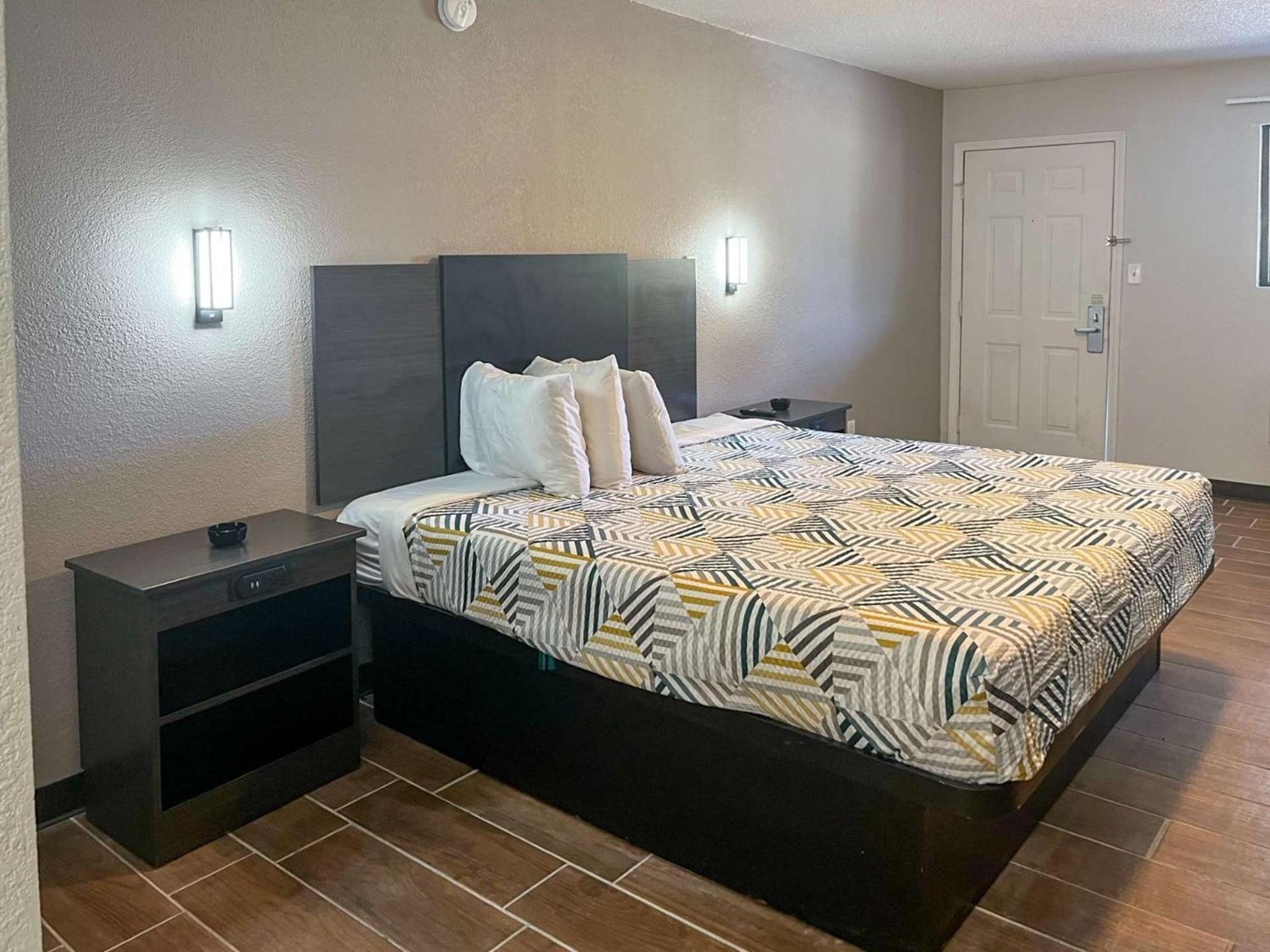 Studio 6 Suites Hurricane, Wv Екстериор снимка