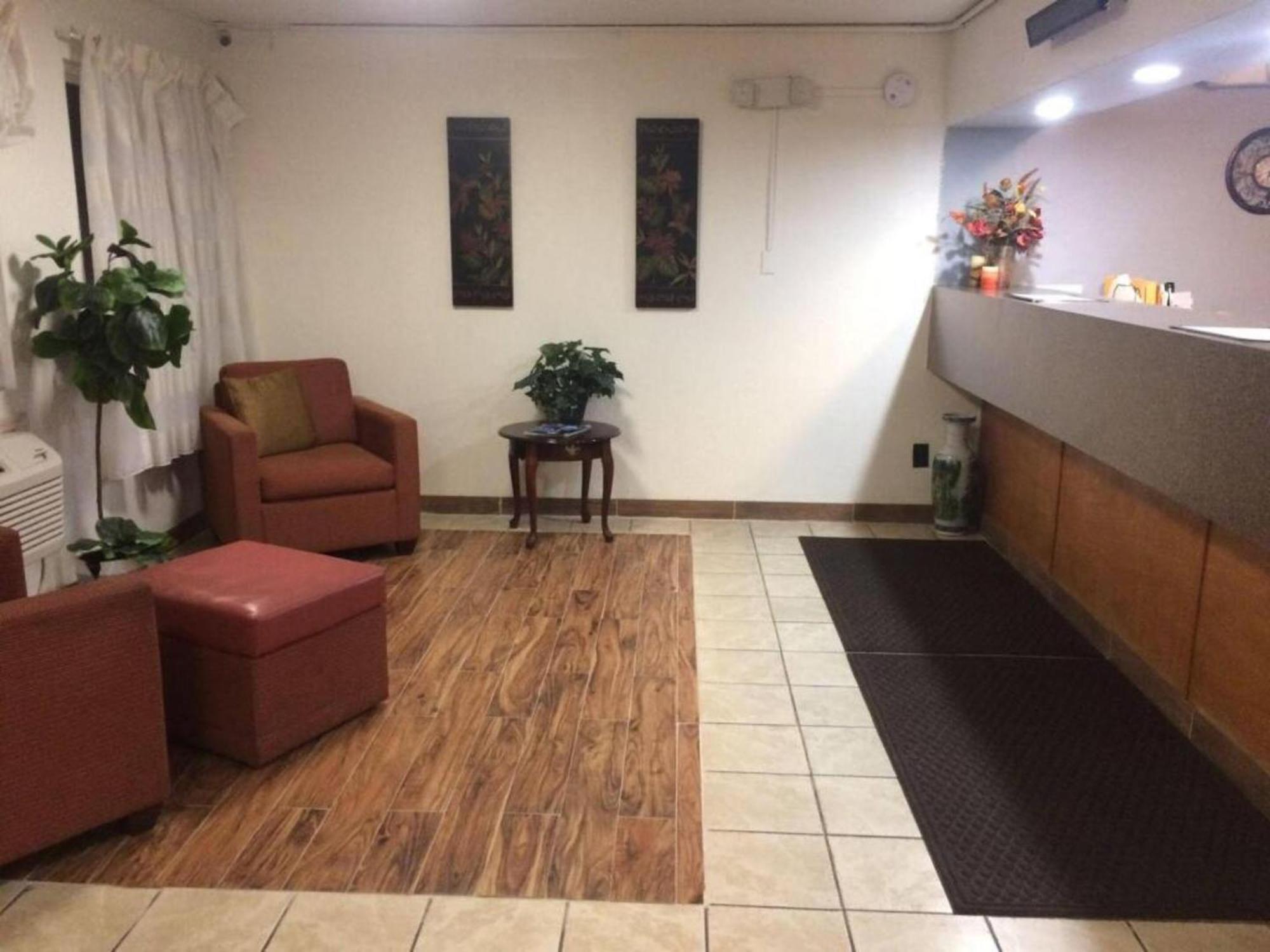 Studio 6 Suites Hurricane, Wv Екстериор снимка