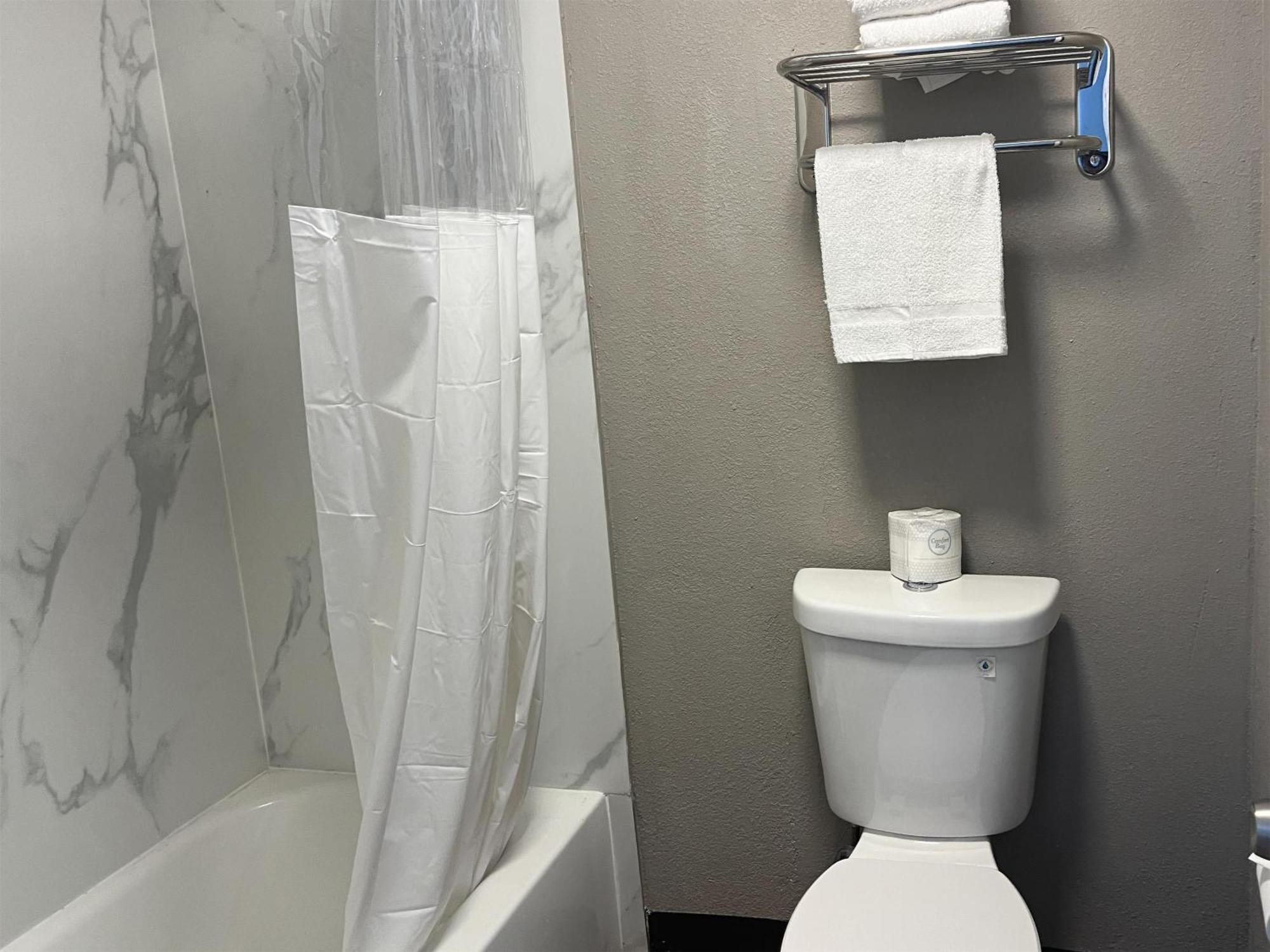 Studio 6 Suites Hurricane, Wv Екстериор снимка