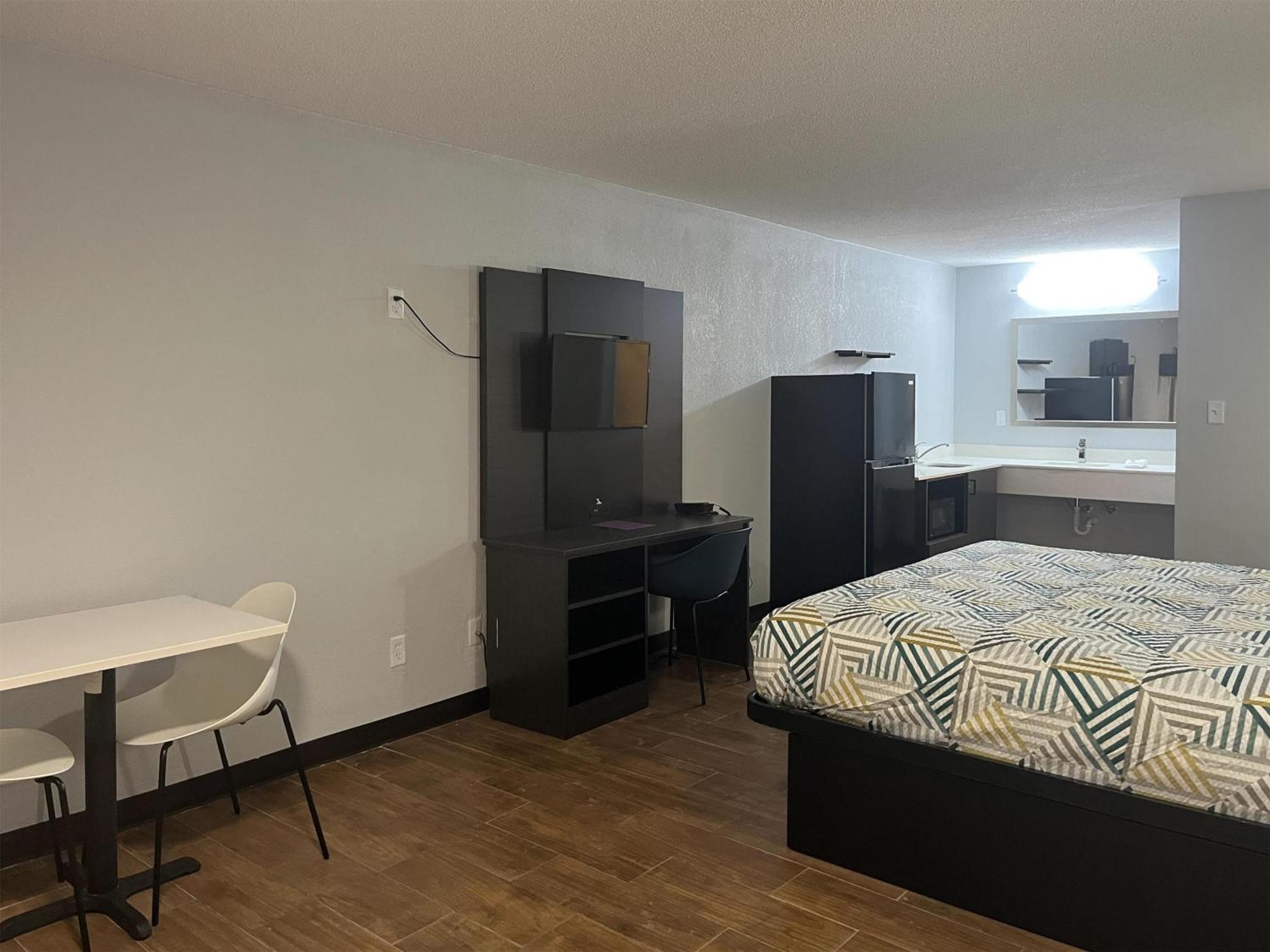 Studio 6 Suites Hurricane, Wv Екстериор снимка